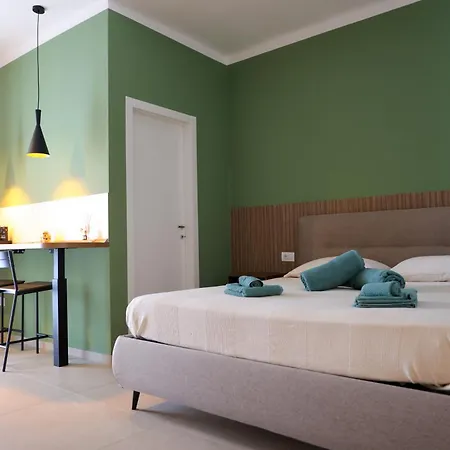 Maison Del Poeta 3*
